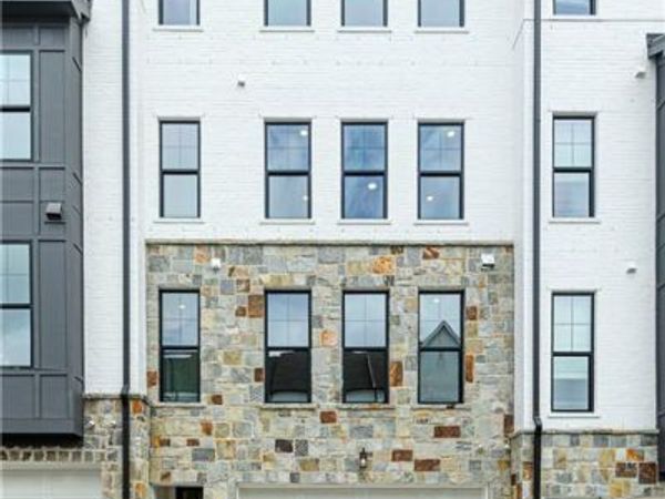 2054 LANIER Grove, Alpharetta, GA 30009