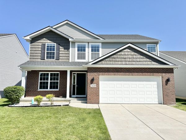 13233 Roosevelt Place , Crown Point, IN 46307