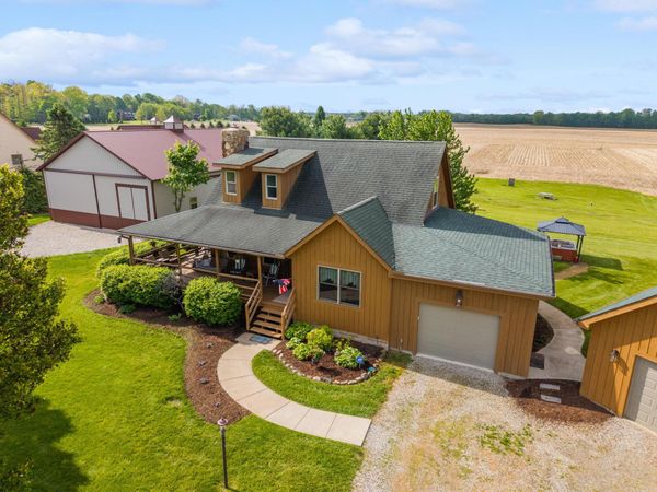 5654 Township Road 211 , Marengo, OH 43334
