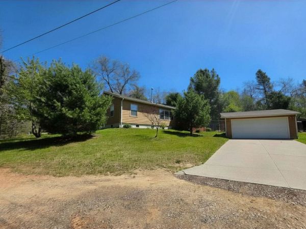 E9351 Dellwood Road, Reedsburg, WI 53959