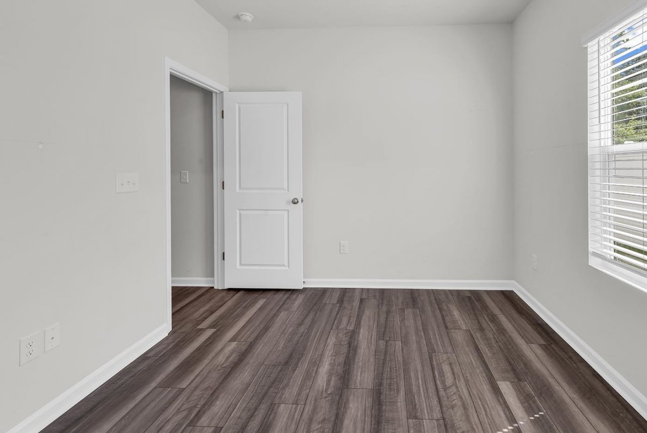 105 Hancher Dr. Photo 11