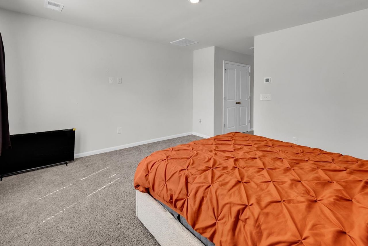 105 Hancher Dr. Photo 40