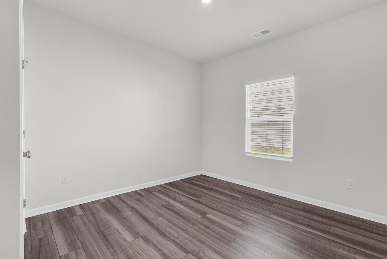 105 Hancher Dr. Photo 6