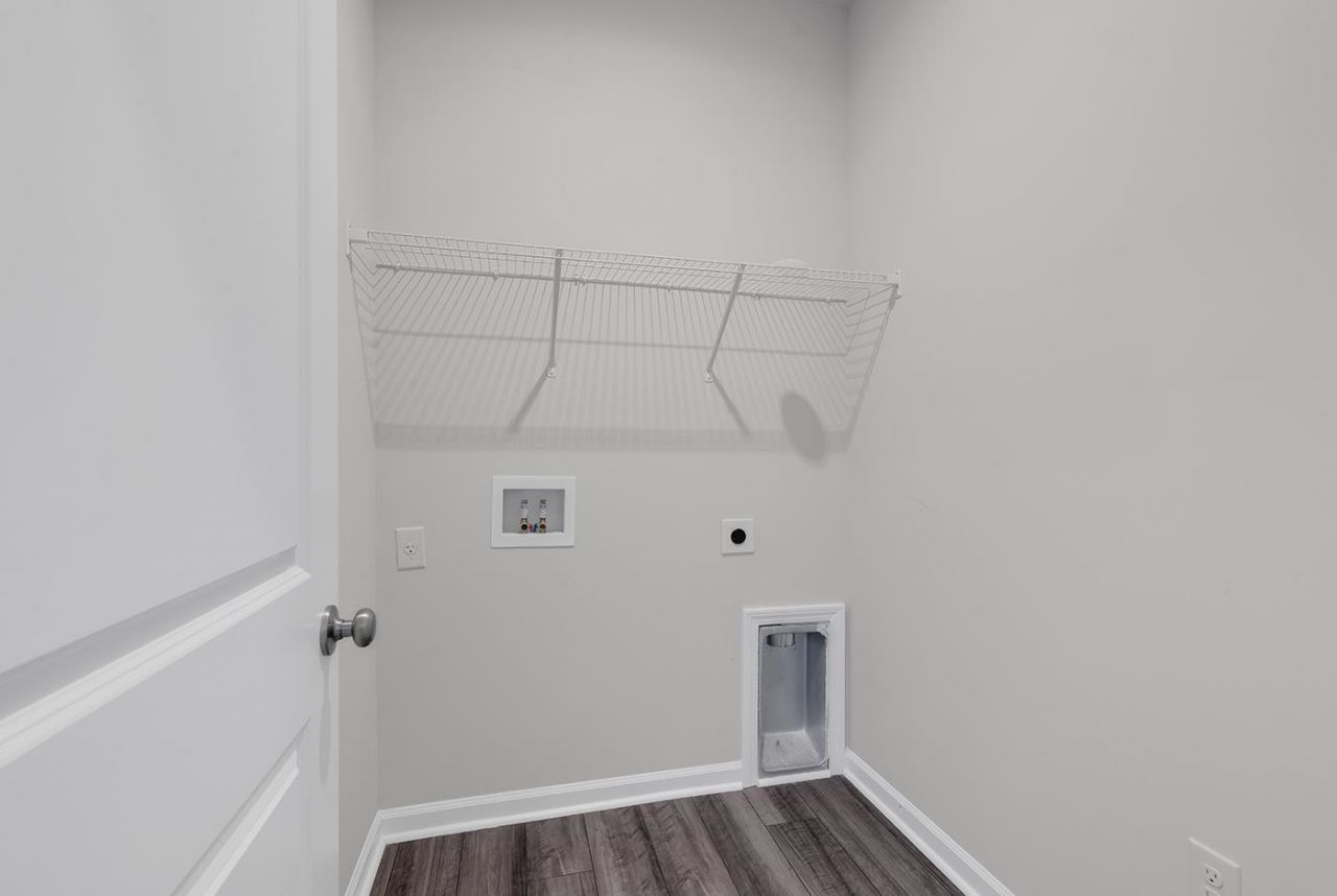 105 Hancher Dr. Photo 9