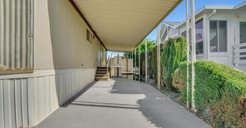 604 Pringle Ave #2, Galt, CA 95632 Photo