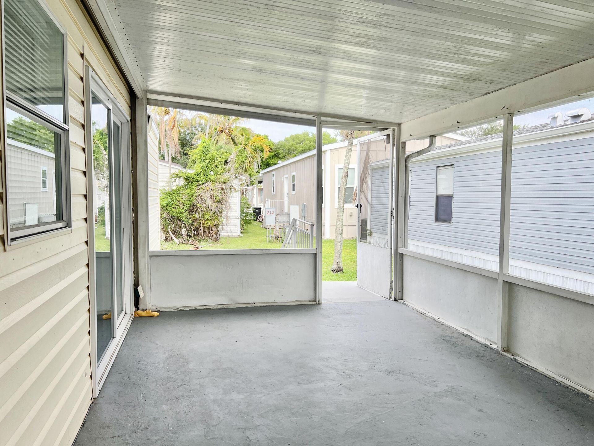 183 Plantation Boulevard, Lake Worth, FL 33467 Photo