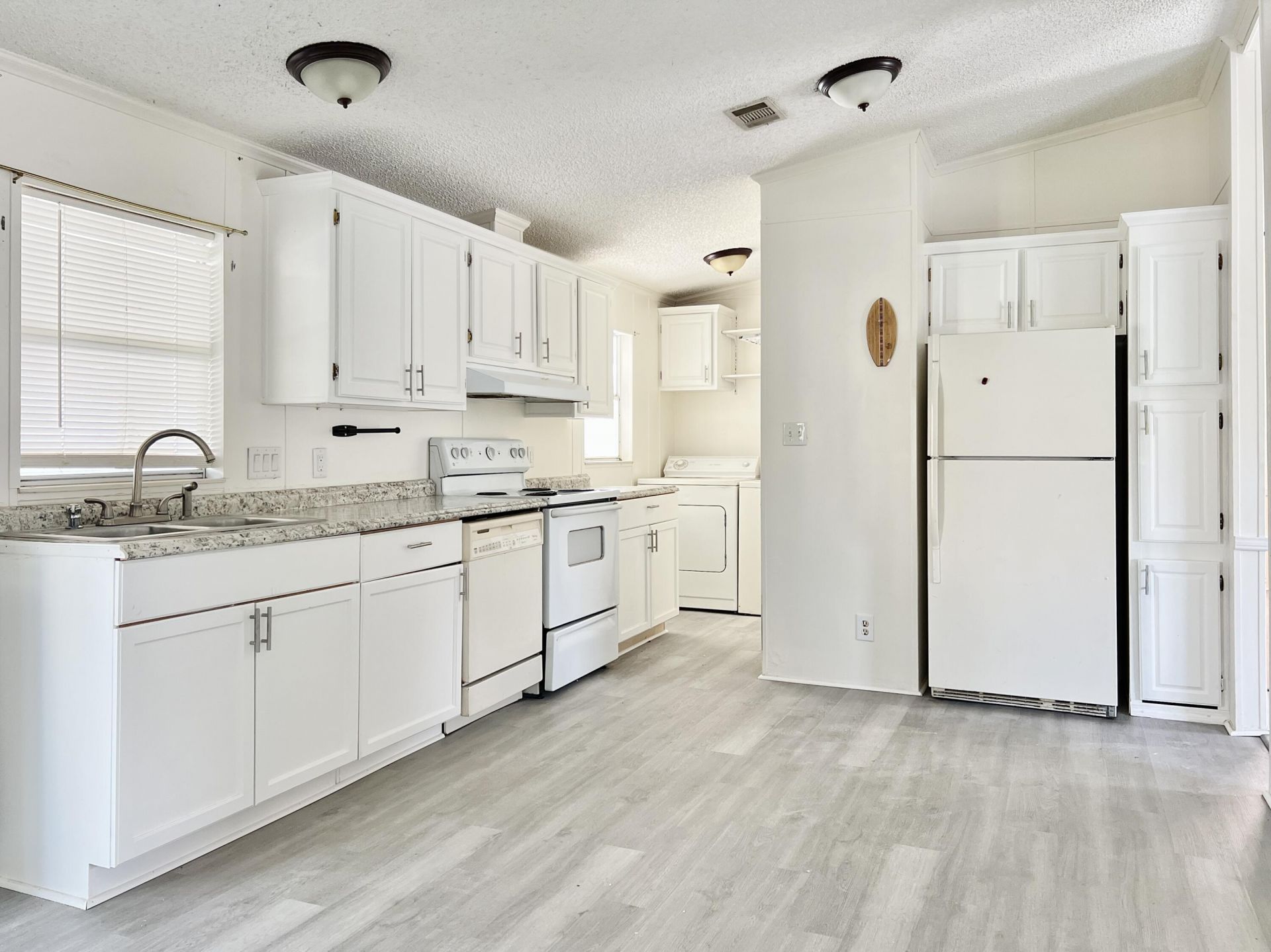 183 Plantation Boulevard, Lake Worth, FL 33467 Photo