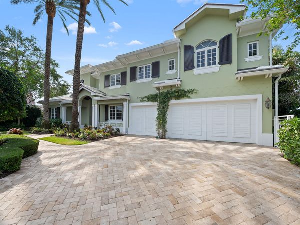 2856 NE 25th Street, Fort Lauderdale, FL 33305