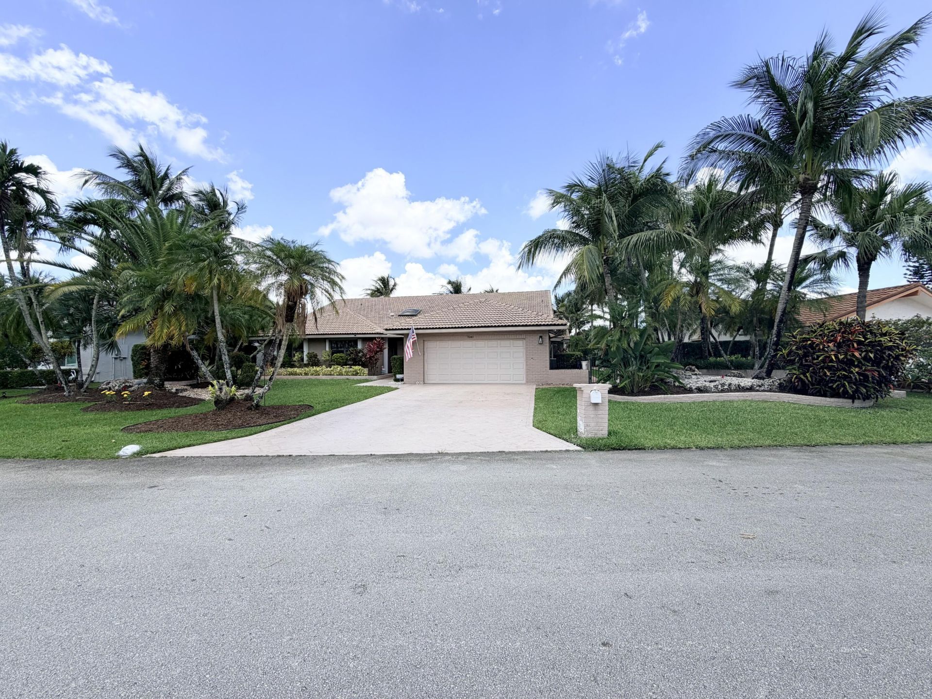 7640 NW 87th Avenue, Tamarac, FL 33321 Photo