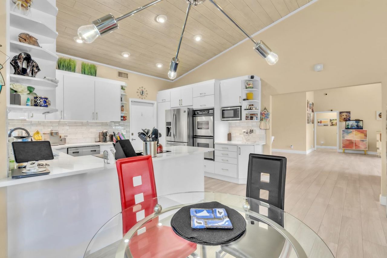 7640 NW 87th Avenue, Tamarac, FL 33321 Photo