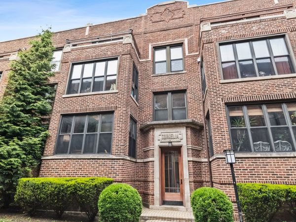 745 W Cornelia Avenue , Unit S1, Chicago, IL 60657
