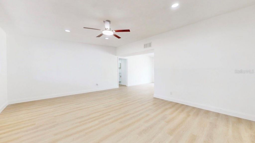 2305 New Jersey Road , Lakeland, FL 33803 Photo