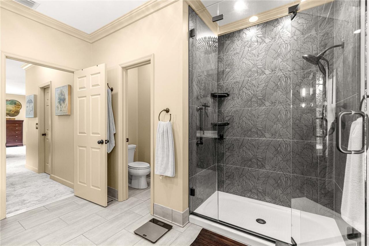 9041 SW 14th Avenue , Ocala, FL 34476 Photo