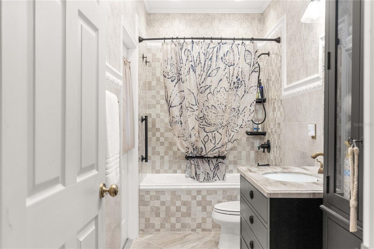 9041 SW 14th Avenue , Ocala, FL 34476 Photo