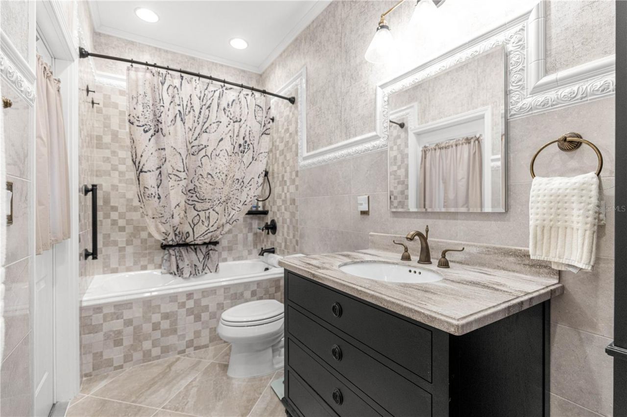 9041 SW 14th Avenue , Ocala, FL 34476 Photo