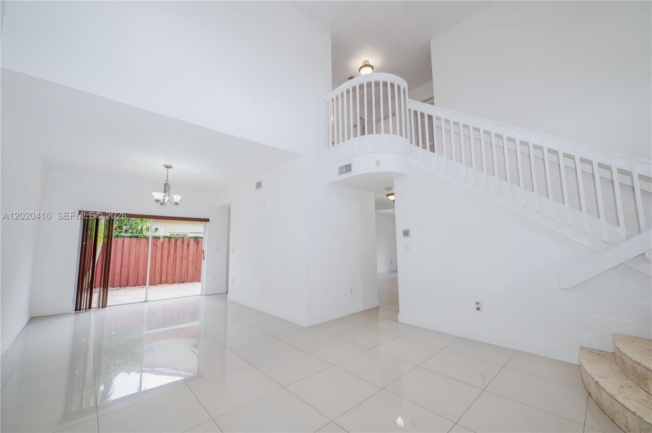 4668 SW 153rd Ct , Miami, FL 33185 Photo