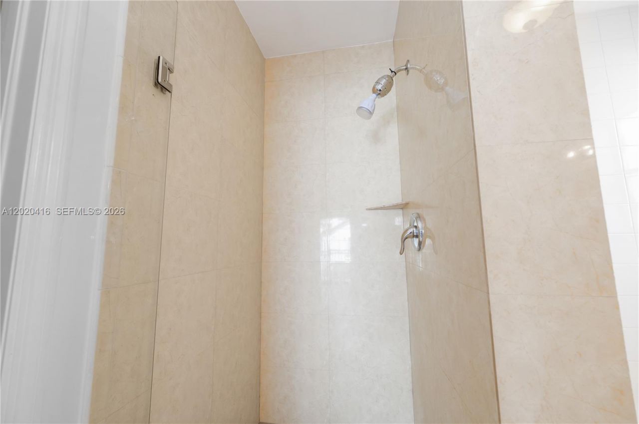 4668 SW 153rd Ct , Miami, FL 33185 Photo