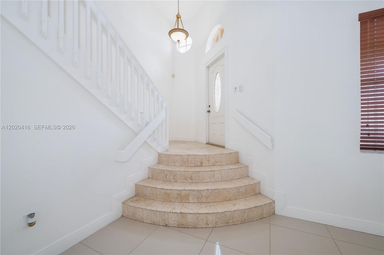4668 SW 153rd Ct , Miami, FL 33185 Photo