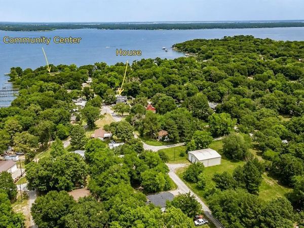 10015 Shoreline Drive, Wills Point, TX 75169
