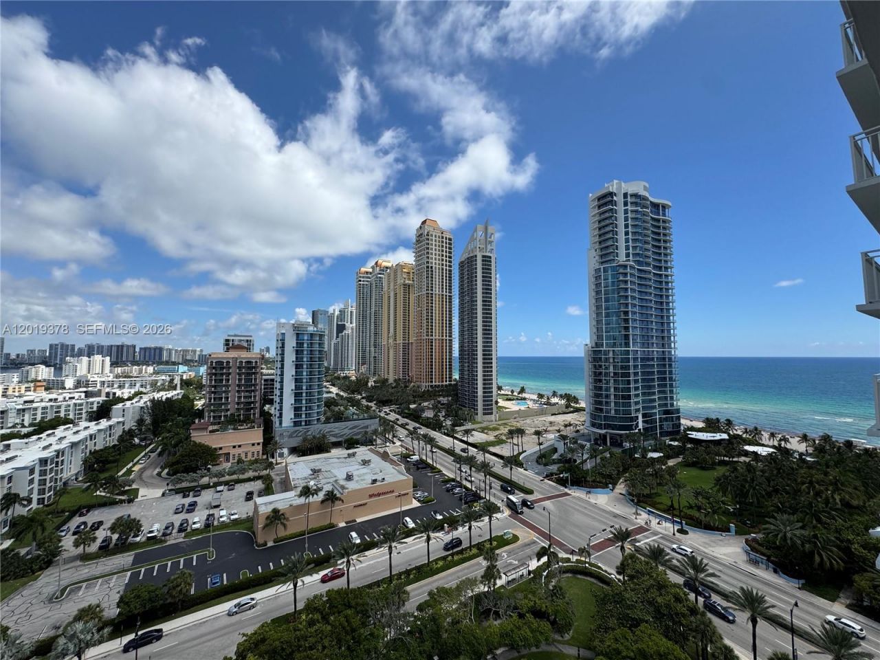 210 174th St, Unit 1918, Sunny Isles Beach, FL 33160 Photo