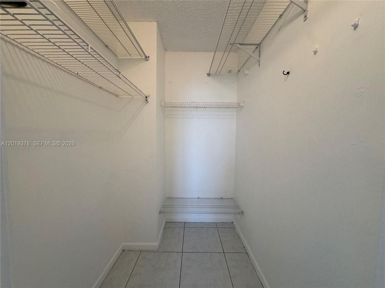 210 174th St, Unit 1918, Sunny Isles Beach, FL 33160 Photo