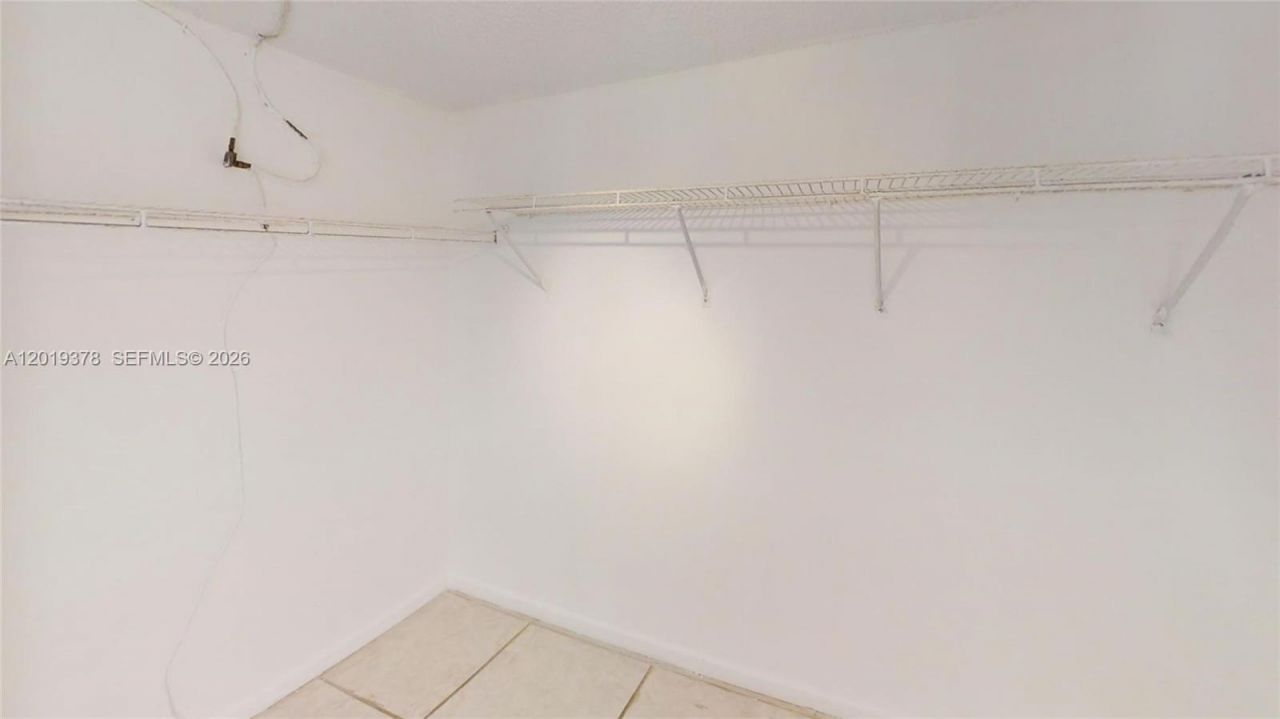 210 174th St, Unit 1918, Sunny Isles Beach, FL 33160 Photo