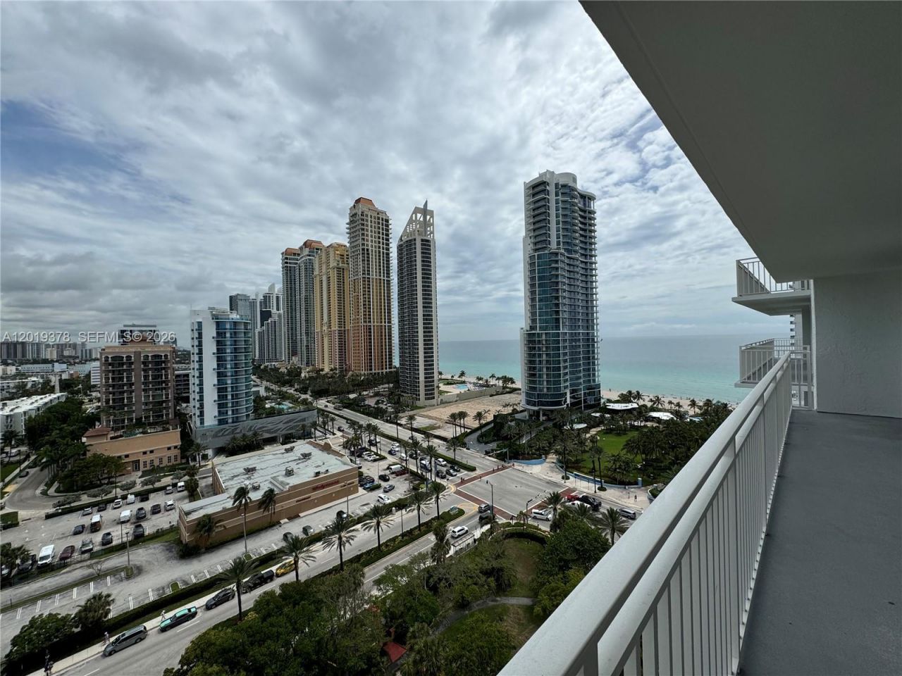210 174th St, Unit 1918, Sunny Isles Beach, FL 33160 Photo