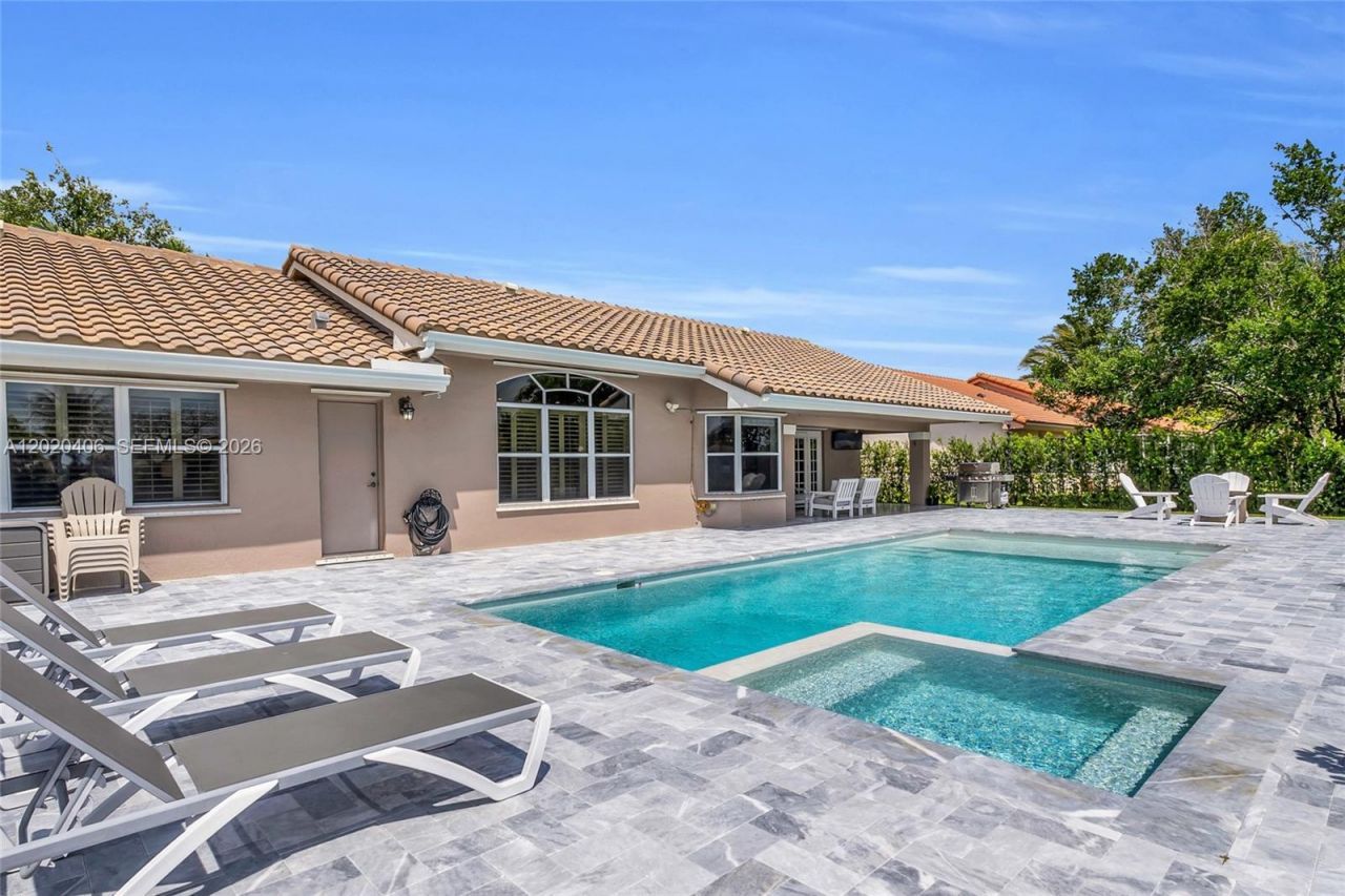 321 NW 193rd Ave , Pembroke Pines, FL 33029 Photo