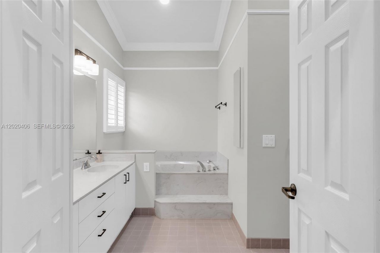 321 NW 193rd Ave , Pembroke Pines, FL 33029 Photo