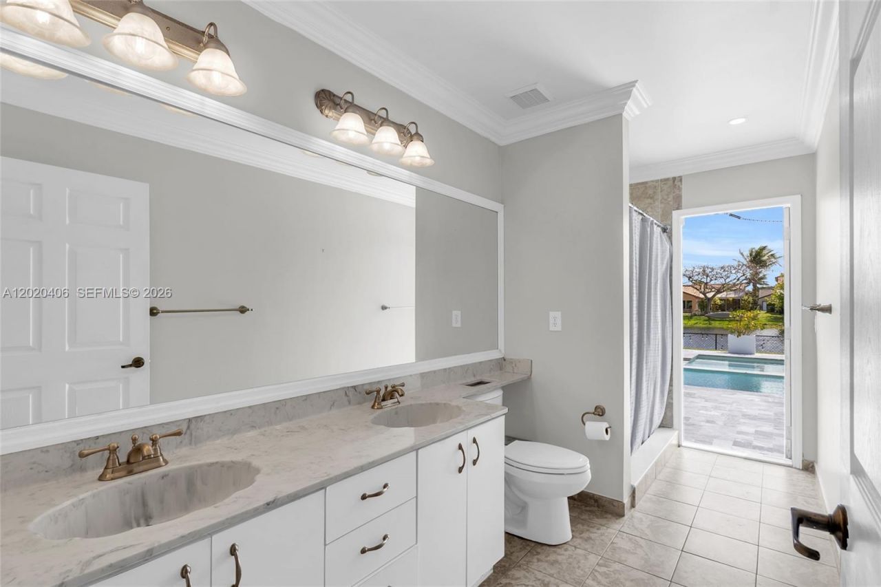 321 NW 193rd Ave , Pembroke Pines, FL 33029 Photo