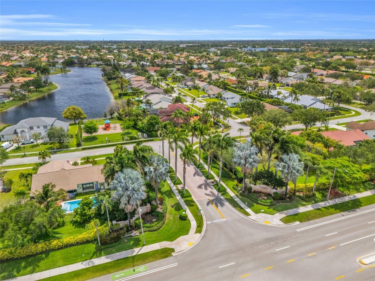 321 NW 193rd Ave , Pembroke Pines, FL 33029 Photo
