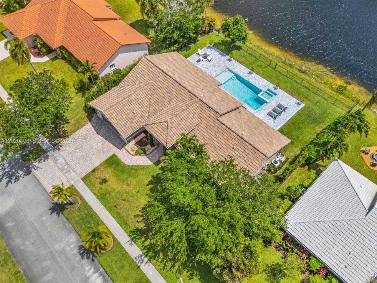 321 NW 193rd Ave , Pembroke Pines, FL 33029 Photo