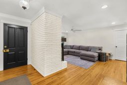 1719 Somerset Circle photo 4