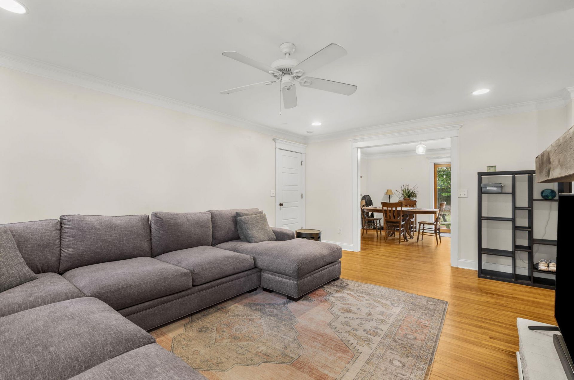 1719 Somerset Circle Photo 8
