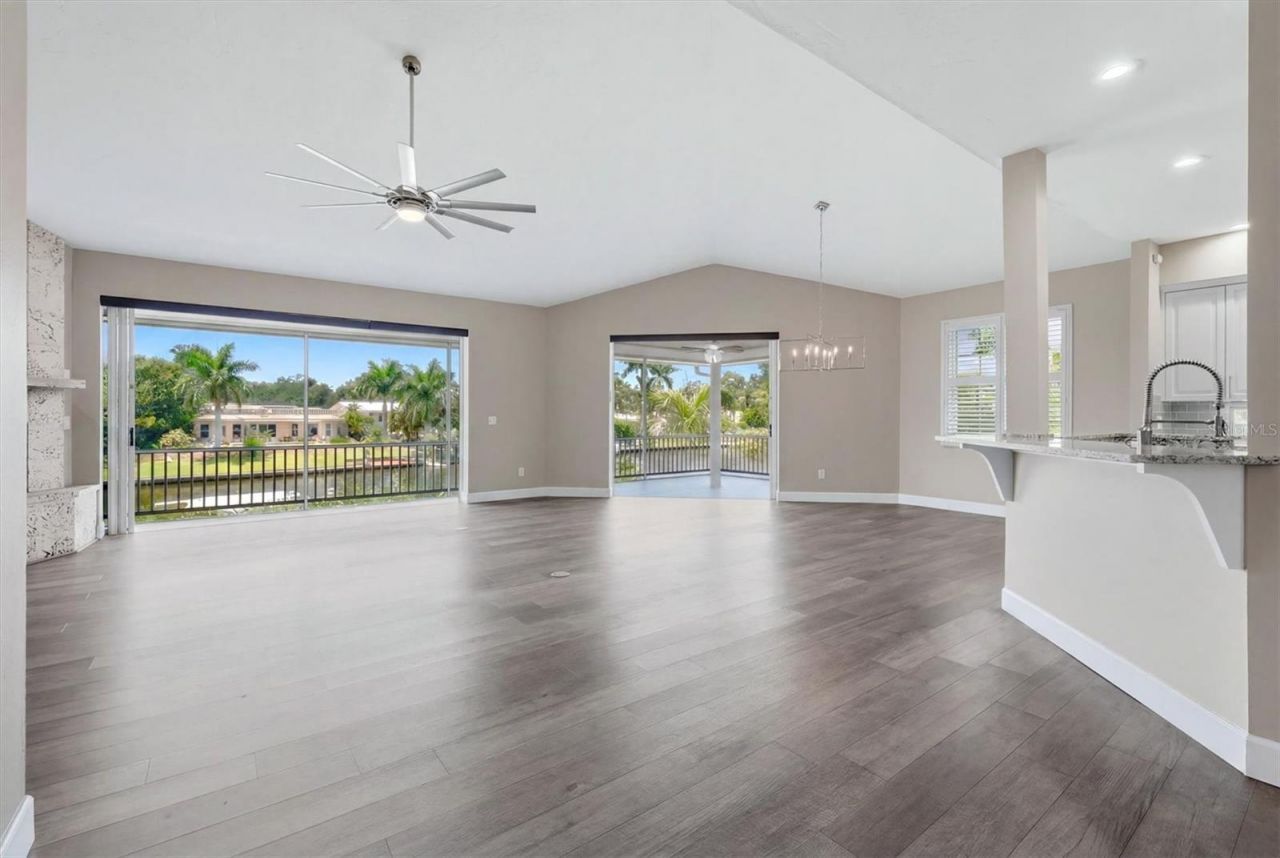 5544 Dinah Lane, Sarasota, FL 34231 Photo