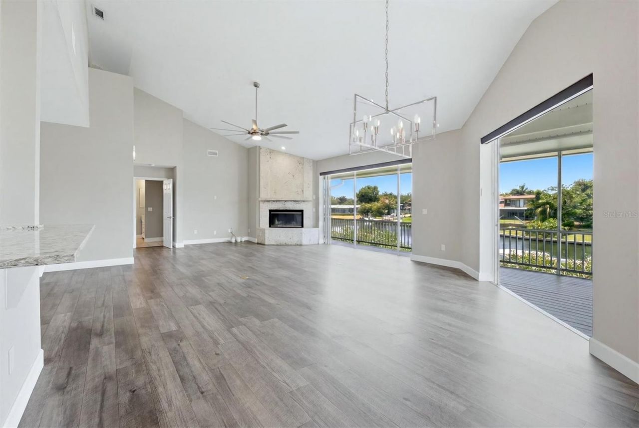 5544 Dinah Lane, Sarasota, FL 34231 Photo
