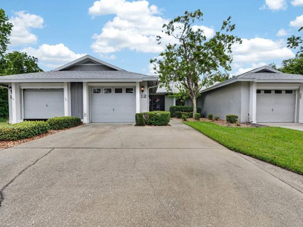 12 LAKE FOREST CIRCLE N, PALM COAST, FL 32137