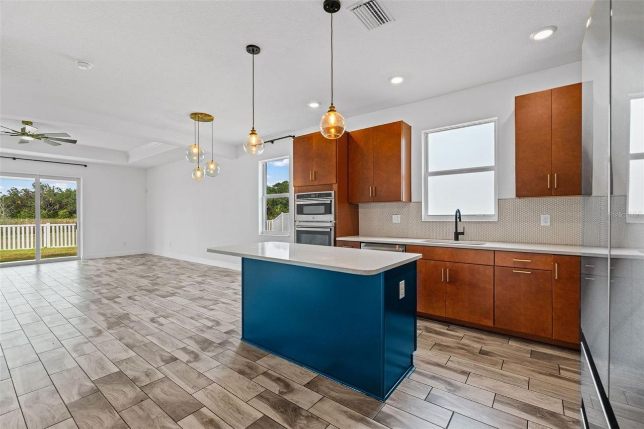 8093 Tea Olive Terrace, Palmetto, FL 34221 Photo
