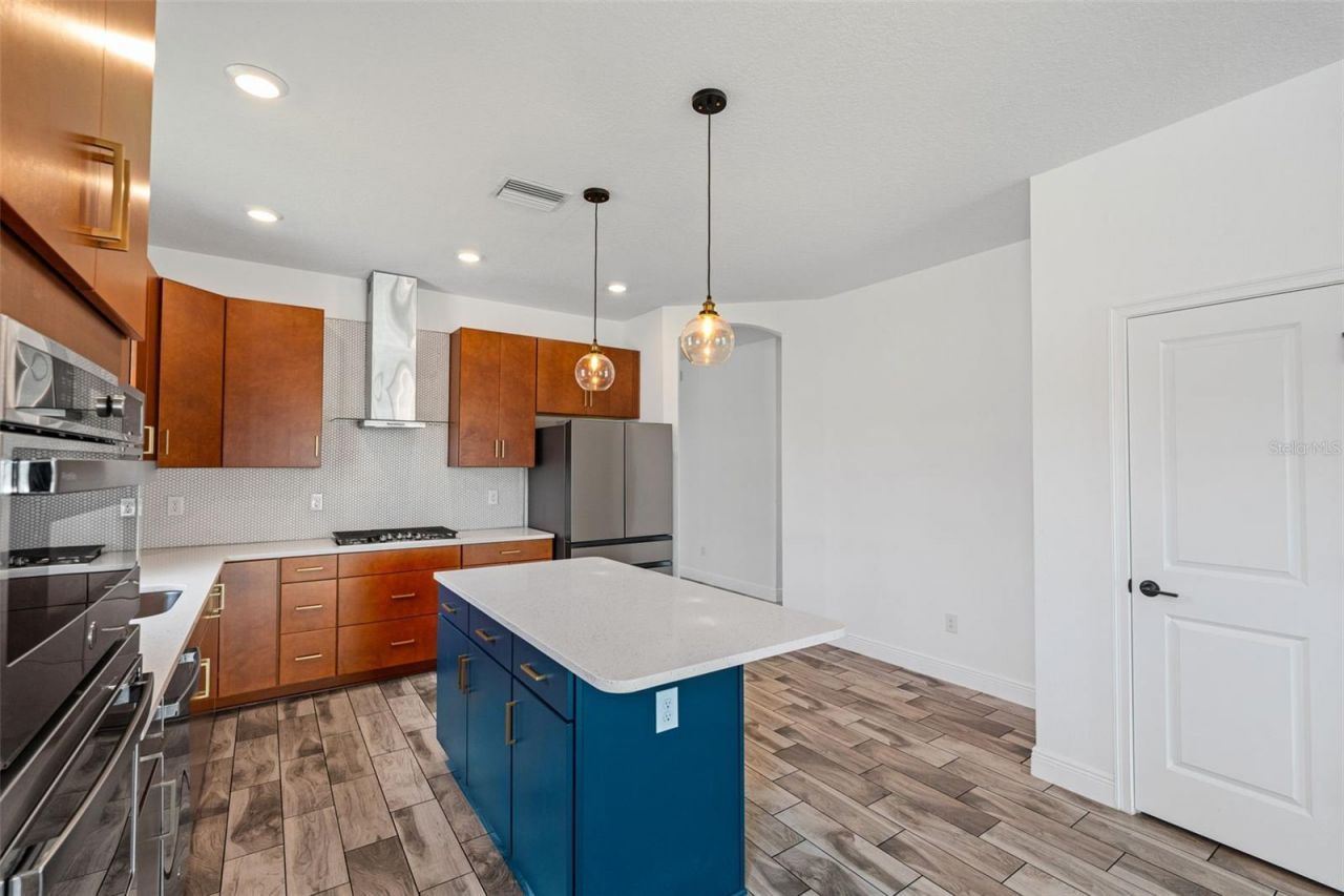 8093 Tea Olive Terrace, Palmetto, FL 34221 Photo