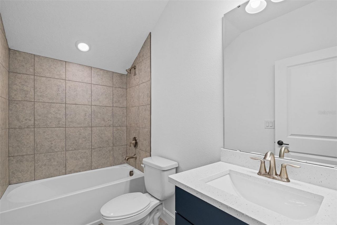 8093 Tea Olive Terrace, Palmetto, FL 34221 Photo