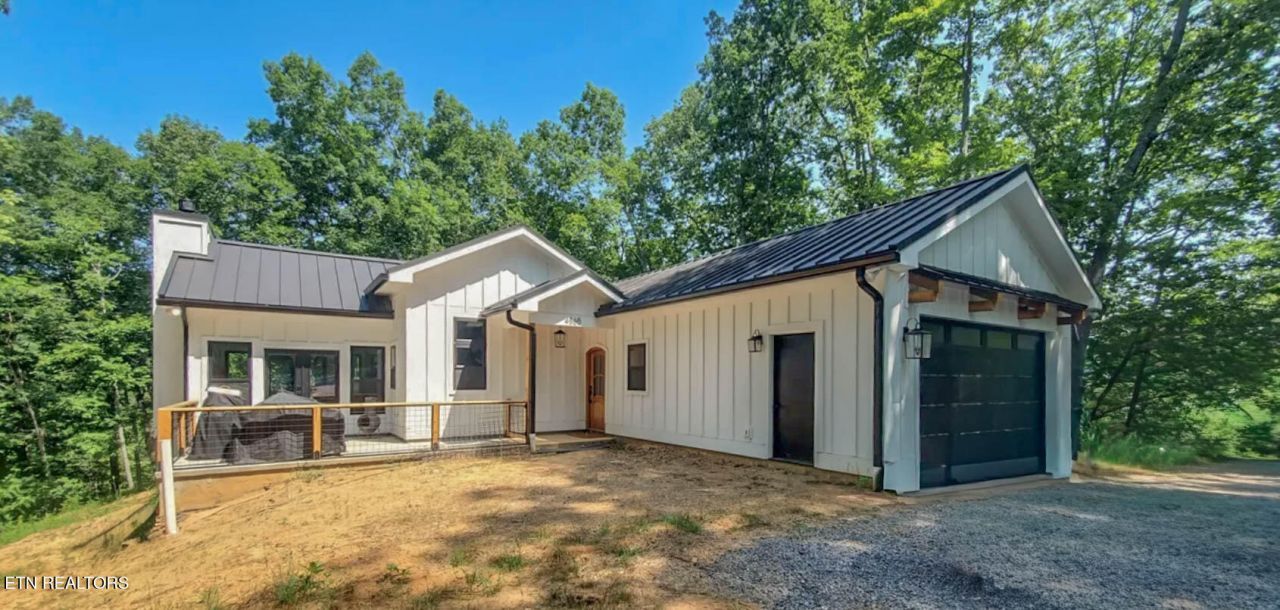 4565 Crooked Creek Way, Maryville, TN 37803 Main Photo