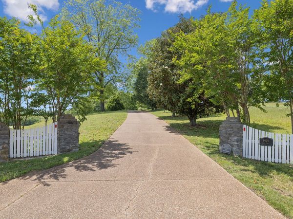 4929 Snow Creek Rd , Santa Fe, TN 38482