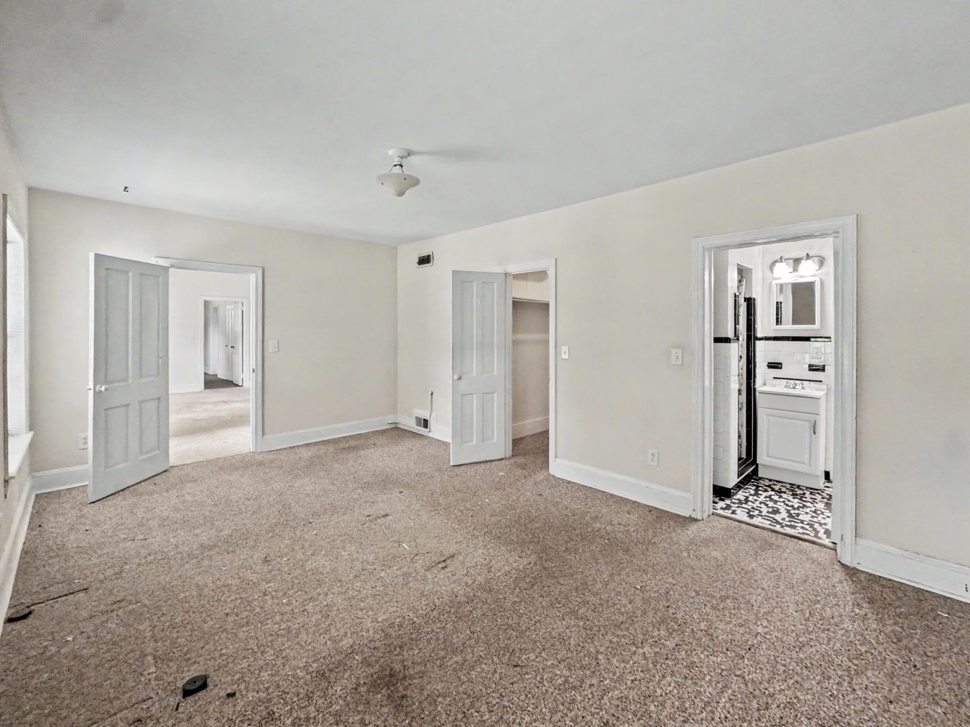305 Geddes Avenue Photo 17