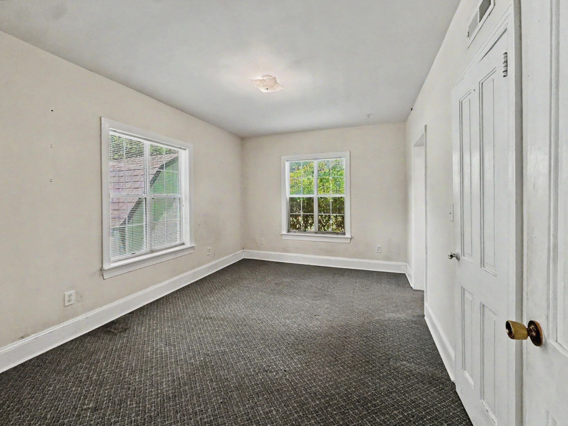 305 Geddes Avenue Photo 19