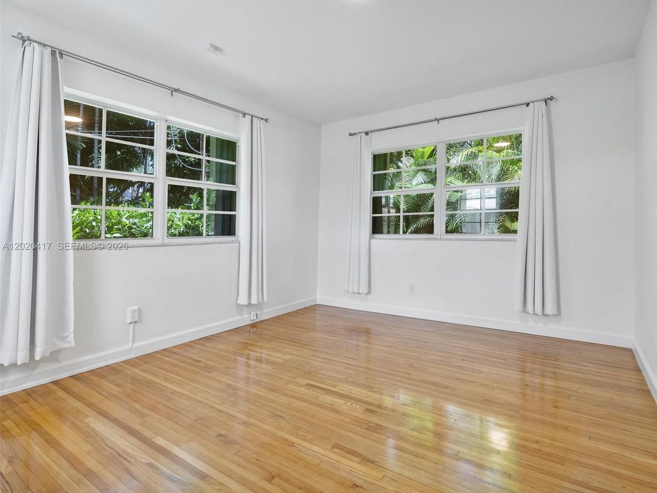 731 Sistina Av, Coral Gables, FL 33146 Photo
