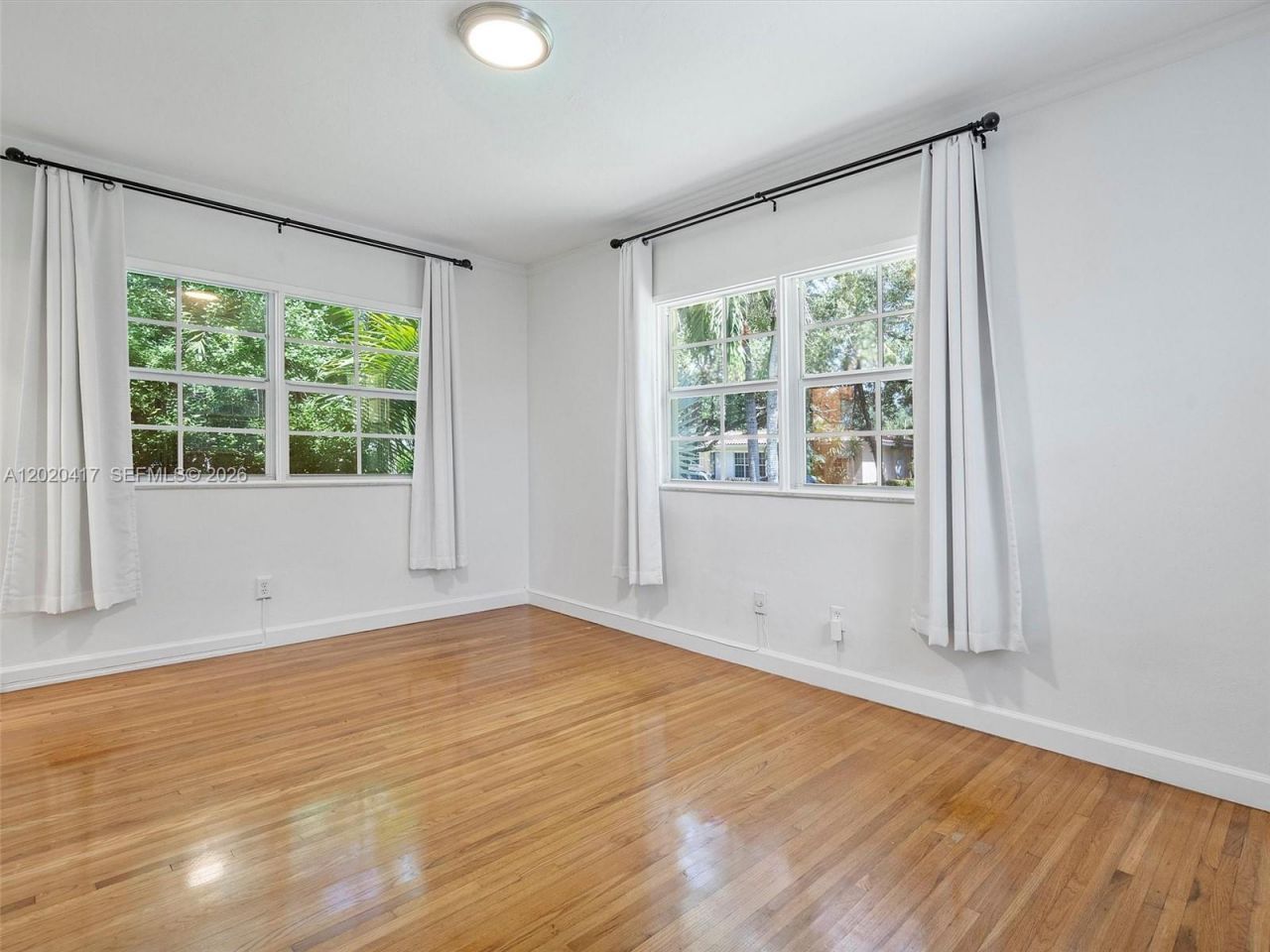 731 Sistina Av, Coral Gables, FL 33146 Photo