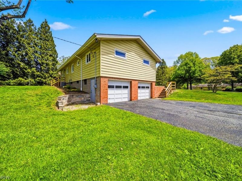202 Briar Hill Drive, Painesville Township, OH 44077 Photo 17