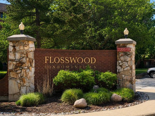 2301 183rd Street , Unit 104A, Homewood, IL 60430