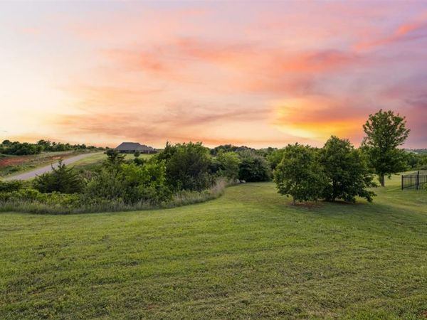5685 Auburn Drive, Norman, OK 73072