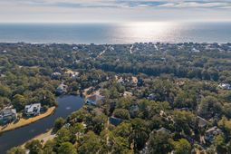 287 Driftwood Lane photo 4